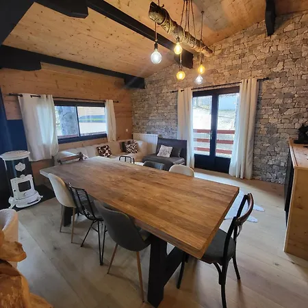 Alpesi faház De Montagne Familial